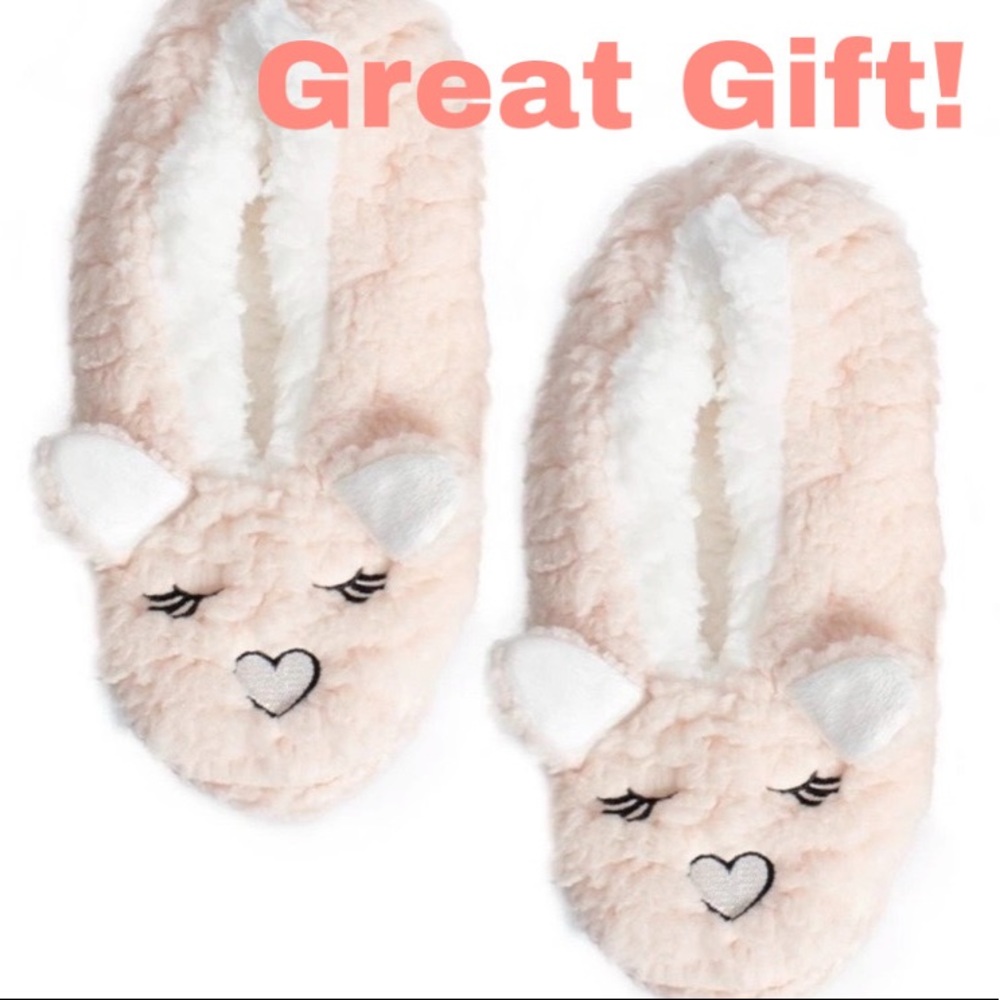 NWT Fuzzy Bunny Slippers - Pink